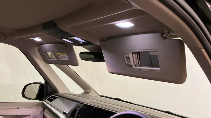 Volkswagen Multivan 1.5 TSI eHybrid Life 5dr 4MOTION DSG Estate - Image 26